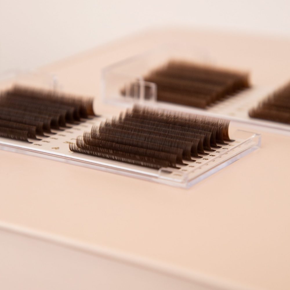 Luna Dark Brown | 0.15 | 7-13MM